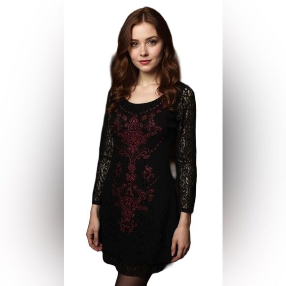 Gentle Fawn Paris Crocheted Dress Size S - Picture 2 of 8